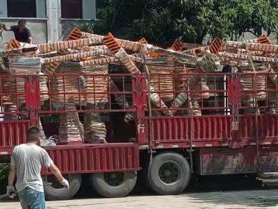 7 sets gietijzeren manipulatoren geleverd aan Myanmar