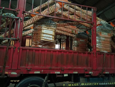 4 sets Industriële Manipulatoren voor Foundry zijn klaar om in Rusland te worden geleverd.